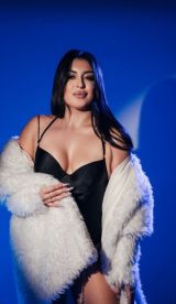 Миниатюра Индивидуалка Вилена Фестивальный Фотография 