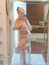 Миниатюра Массажистка Расика ЗИП Фотография 