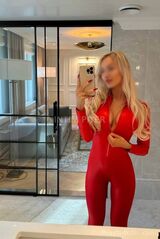 Миниатюра Индивидуалка Карина  Фестивальный Фотография 