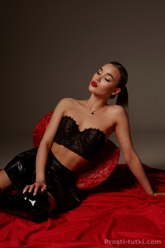 Индивидуалка Анастасия Пашковский Фотография 