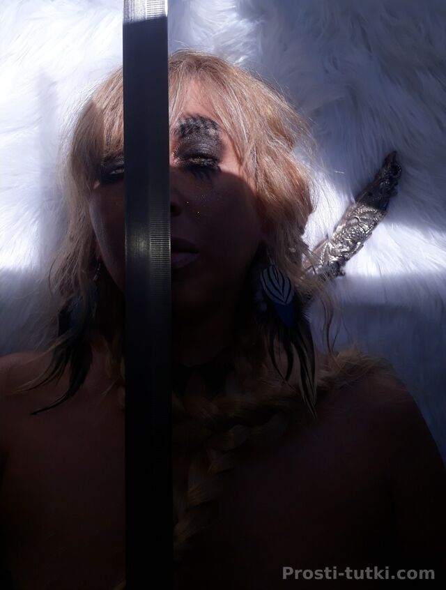 Индивидуалка Кири Центральный Фотография 