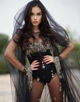 Миниатюра Индивидуалка Стейси Фестивальный Фотография 