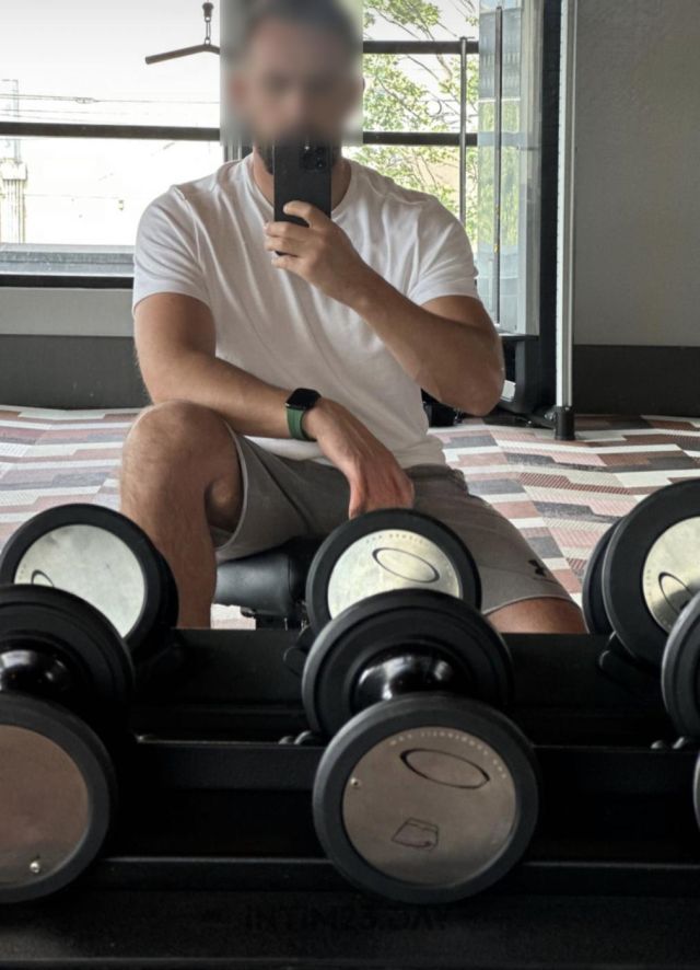 Мужчина Артем Фотография 